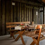 Szept Oberlandu - Boutique, Luxury In Liva Park Apartmán *