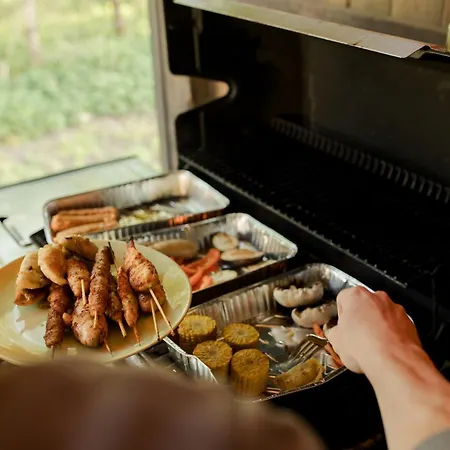Luxury In Liva Park - Dostep Do Basenu, Caloroczne Jacuzzi, Grill, Prywatny Ogrodzony Teren