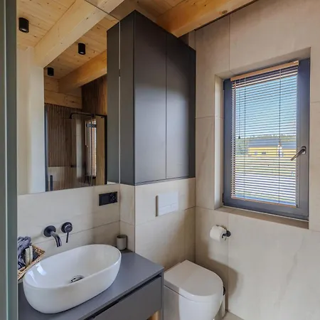 Apartamento Luxury In Liva Park - Dostep Do Basenu, Caloroczne Jacuzzi, Grill, Prywatny Ogrodzony Teren Liwa