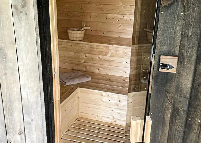 Szept Oberlandu - Boutique, Luxury In Liva Park Apartament Liwa