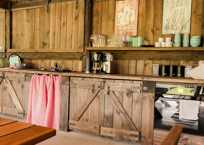 Szept Oberlandu - Boutique, Luxury In Liva Park