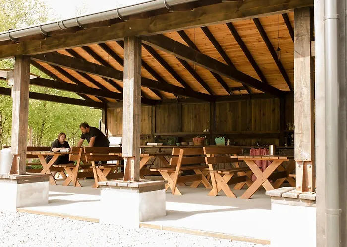 Szept Oberlandu - Boutique, Luxury In Liva Park Apartament Liwa